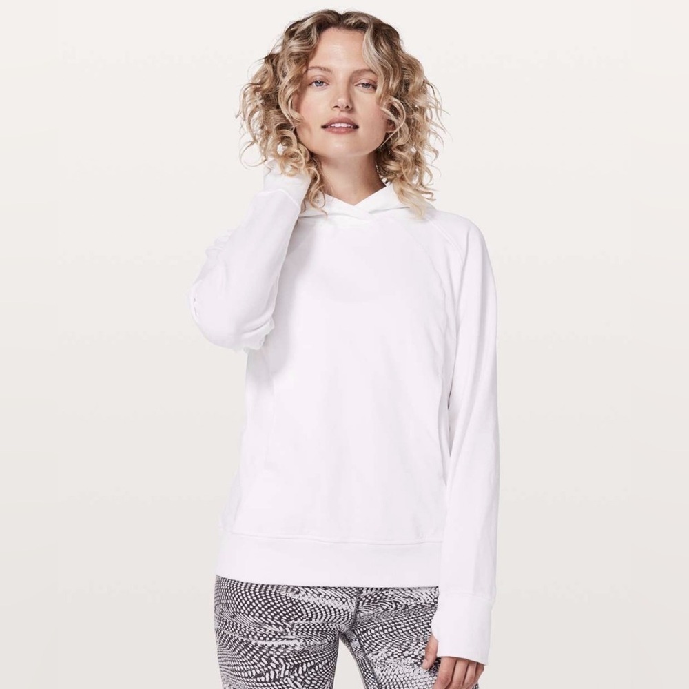 Women’s Lululemon Scuba White Pullover Hoodie Size 2